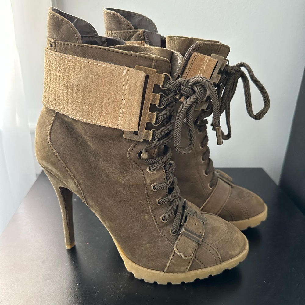 Rachel Roy combat boots 7.5